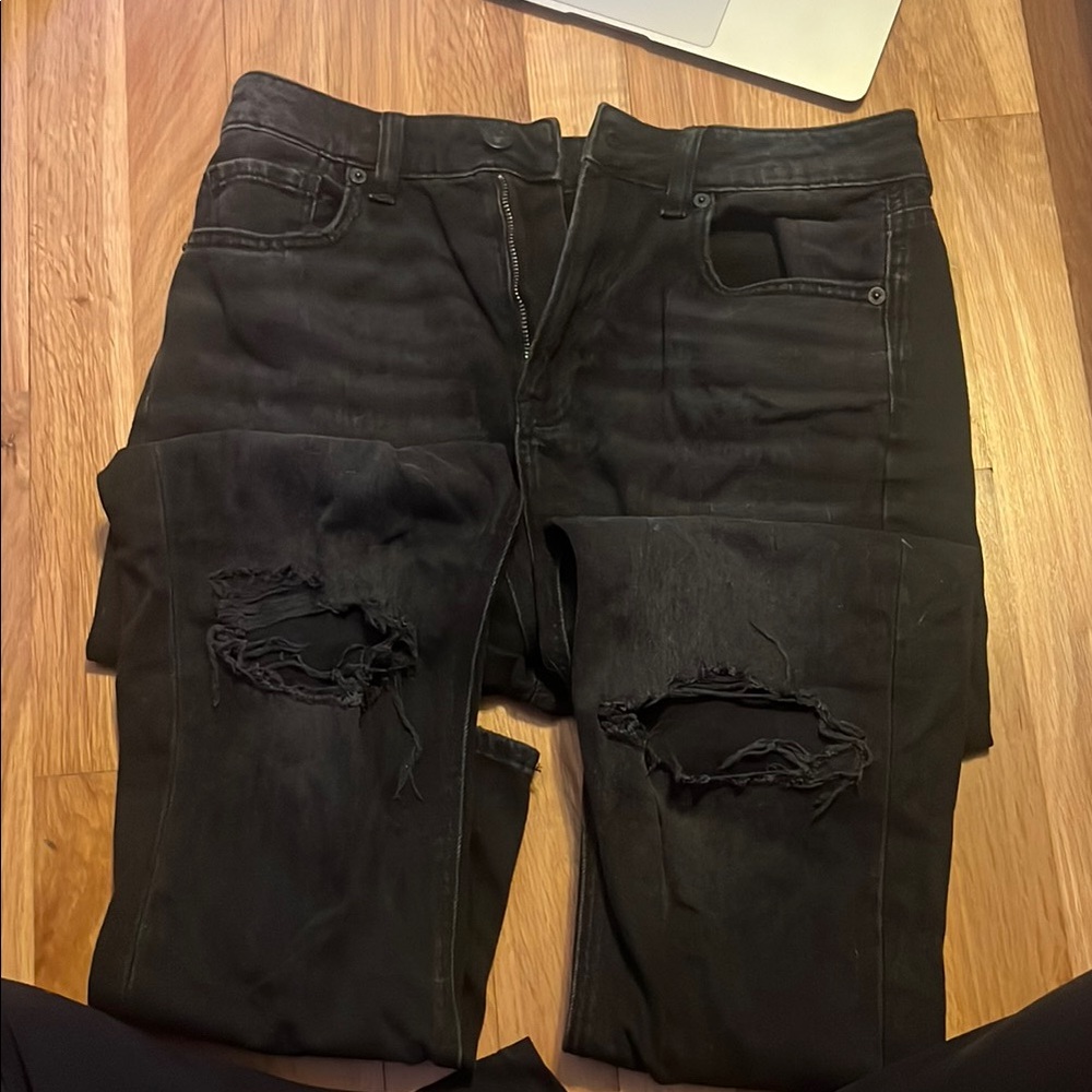 American Eagle Outfitters Black high rise Mom Jeans